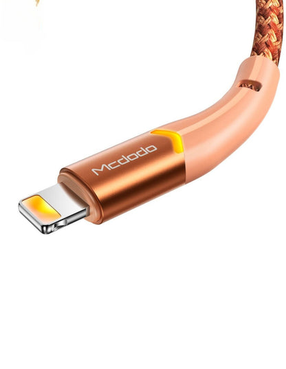 Cable Lightning con Led Carga Rápida y Transmisión de Datos 1.2m Coral