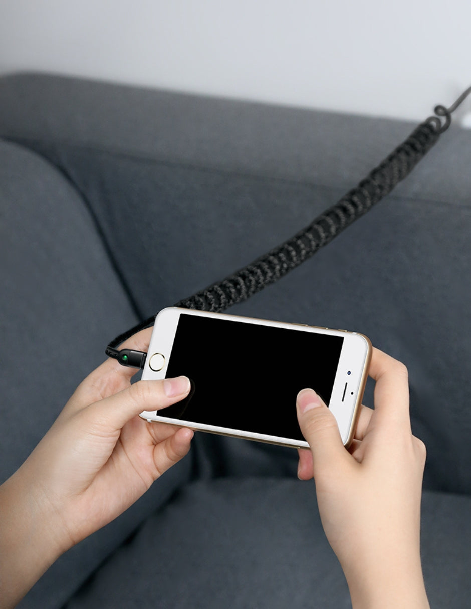 Cable para iPhone Retractable con Carga Rápida de 1.8m